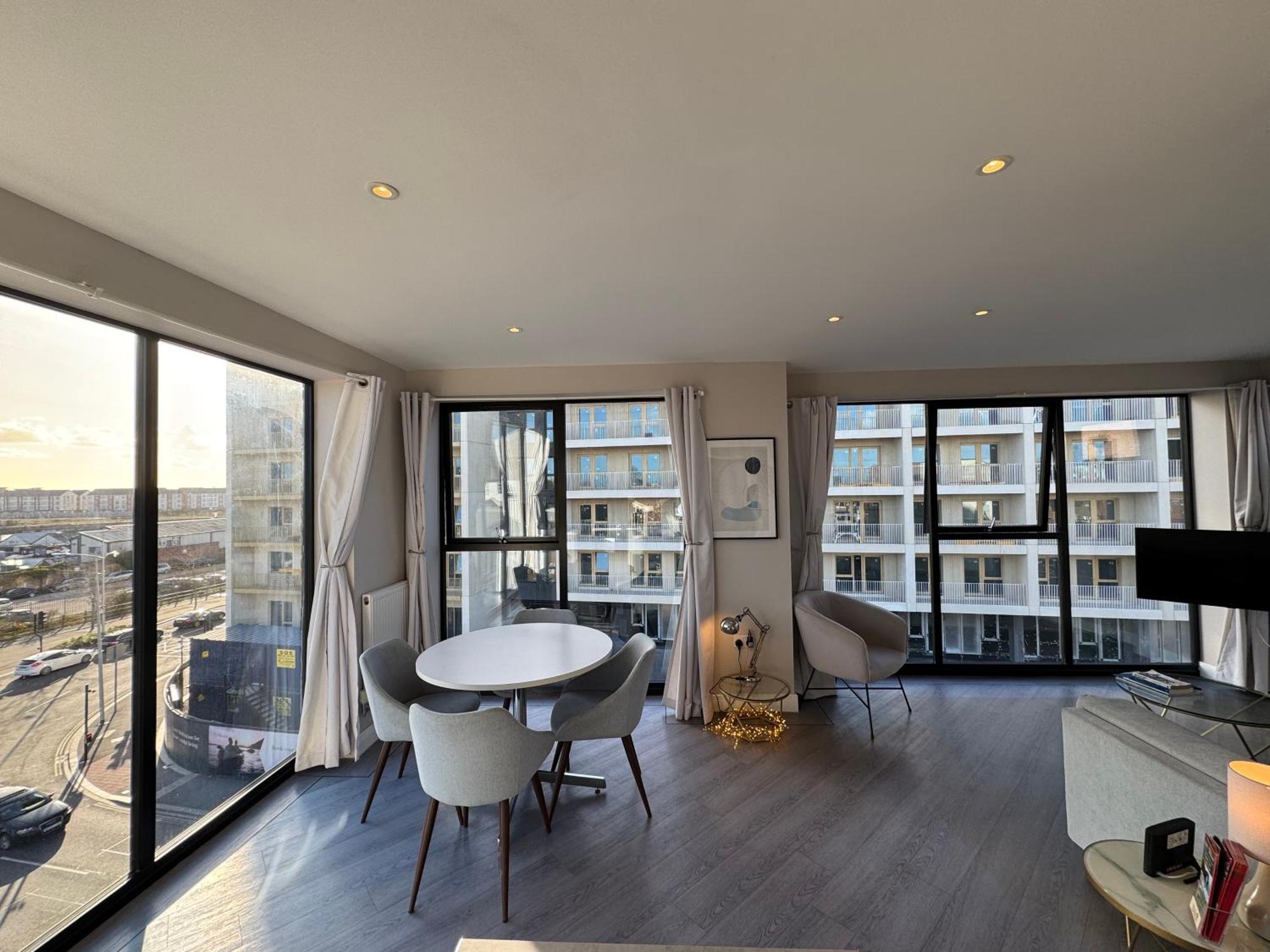 Penthouse - Harbour Views Apartment Poole Exterior photo